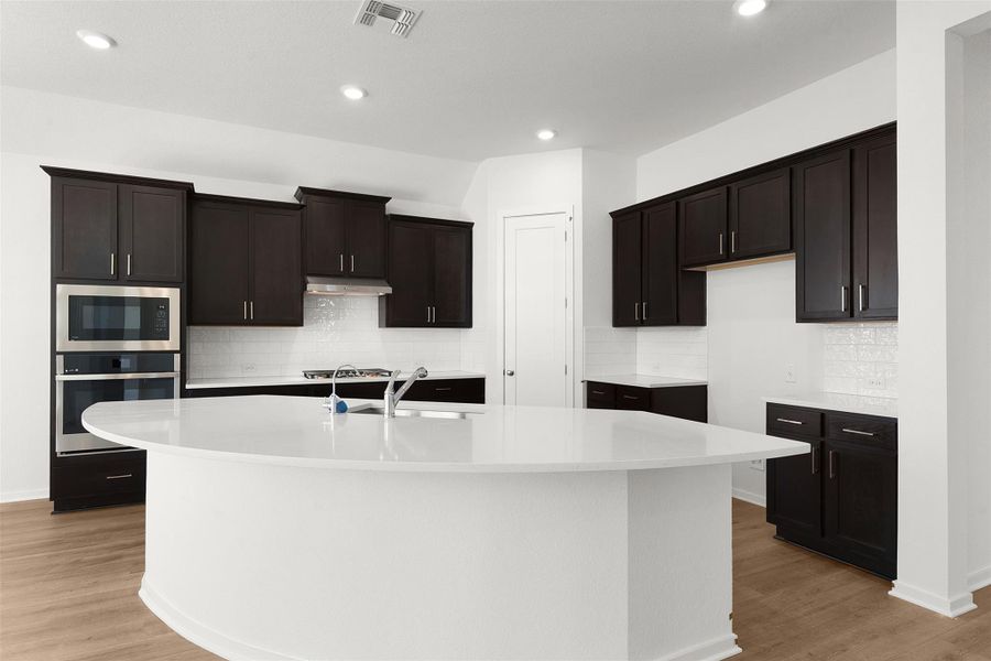 REPRESENTATIVE OF FLOOR PLAN ONLY REPRESENTATIVE OF FLOOR PLAN ONLY