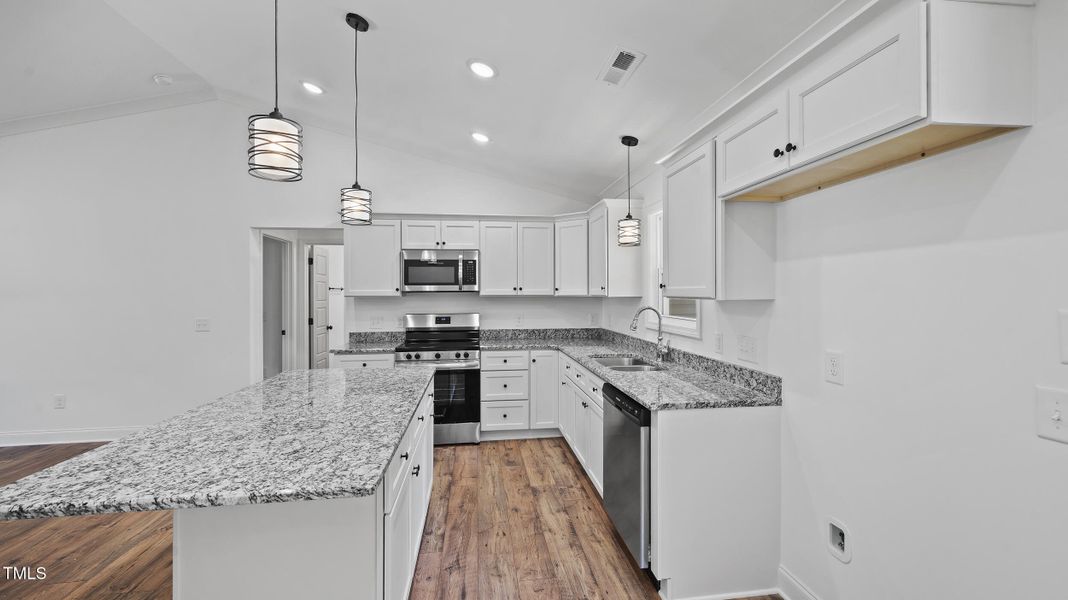 8__dsc9590 8__dsc9590