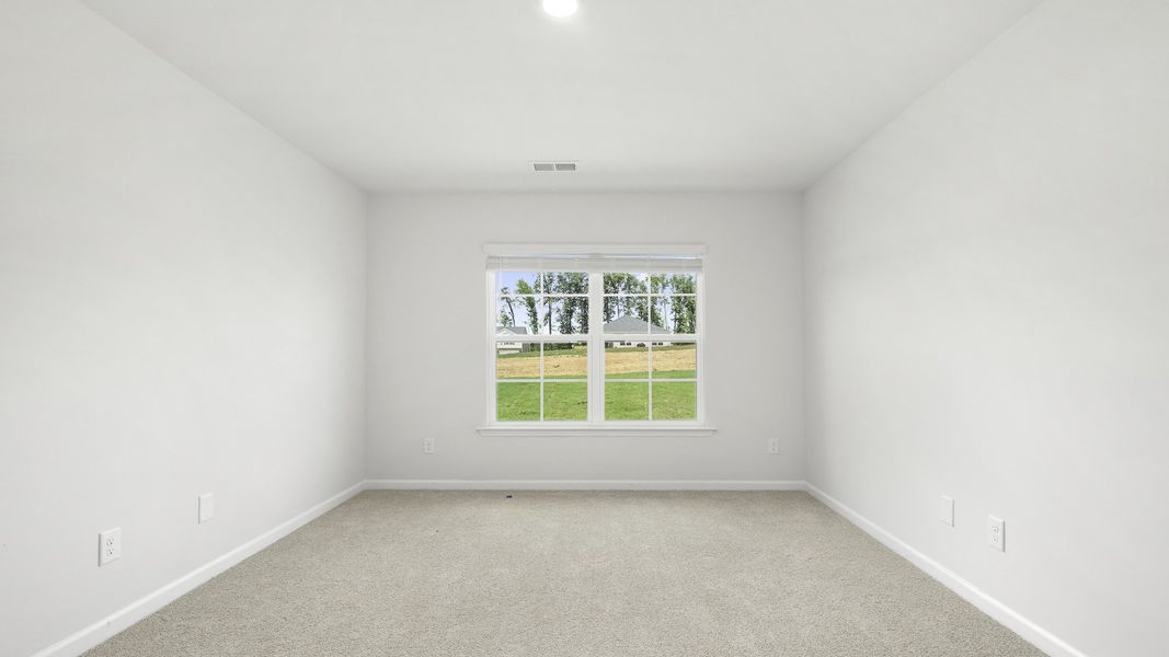 Spacious, unfurnished interior of a new home in English Farm, Archdale (Image 16).