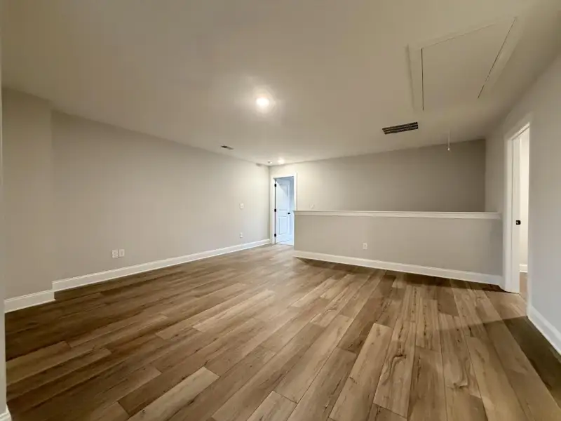 Spacious, unfurnished interior of a new home in Villas at Dawsonville Townhomes, Dawsonville (Image 20). Spacious, unfurnished interior of a new home in Villas at Dawsonville Townhomes, Dawsonville (Image 20).