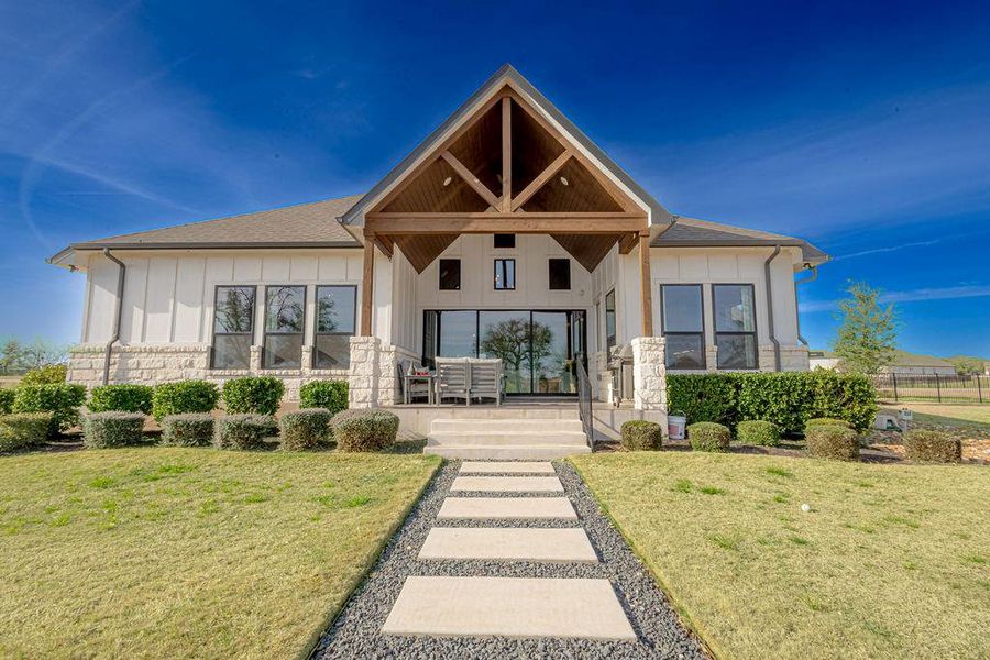 Community amenities in North Haven, Liberty Hill (Image 34).