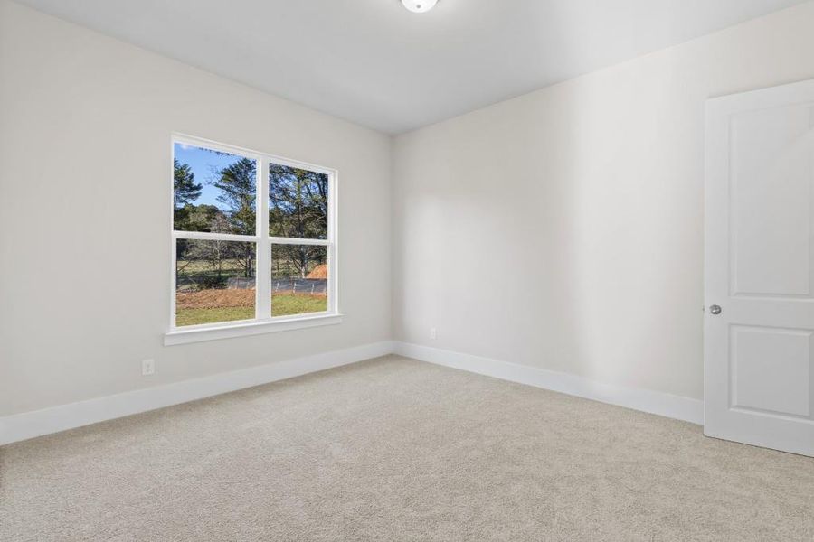 Spacious, unfurnished interior of a new home in Red Bird Manor, Jefferson (Image 33).