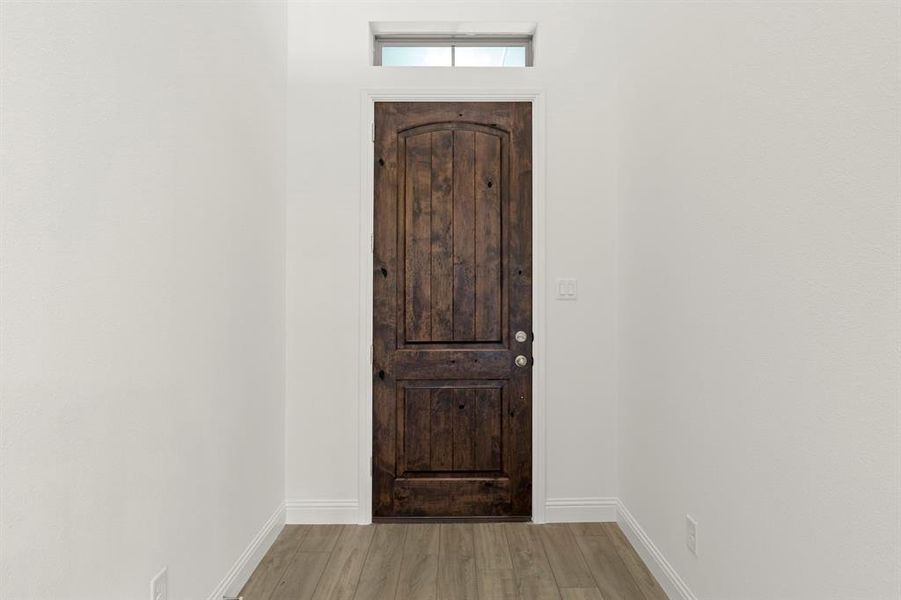 03. 1443 Canadian - Entry