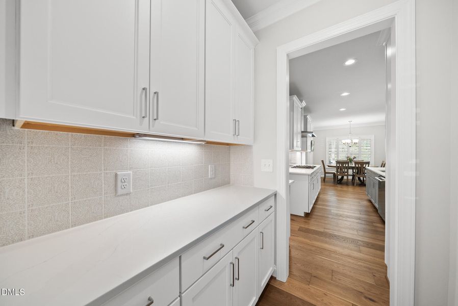 8420 Adagio Cir