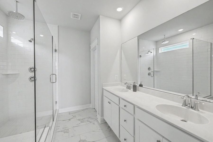 Furnished interior view inside a new home in Carnes Crossroads, Summerville (Image 39).