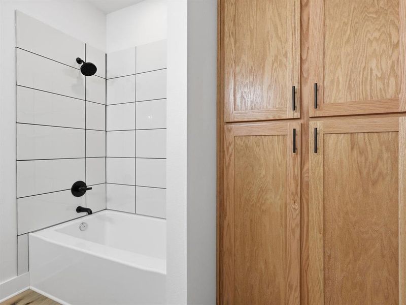 Close-up of interior finishes inside a home in , Wills Point (Image 12).