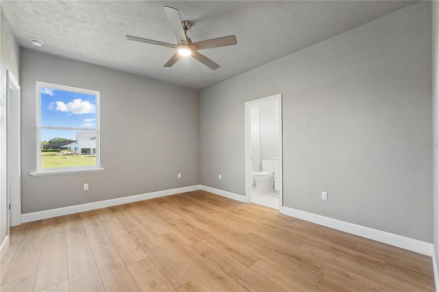 Spacious, unfurnished interior of a new home in , Archer (Image 21).