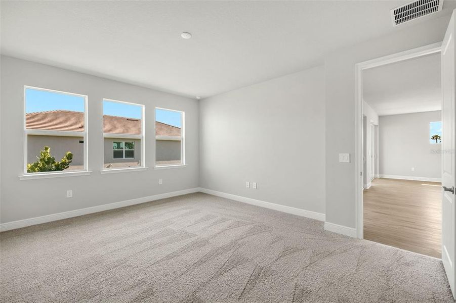 Spacious, unfurnished interior of a new home in Brightmore at Wellen Park, Venice (Image 6).
