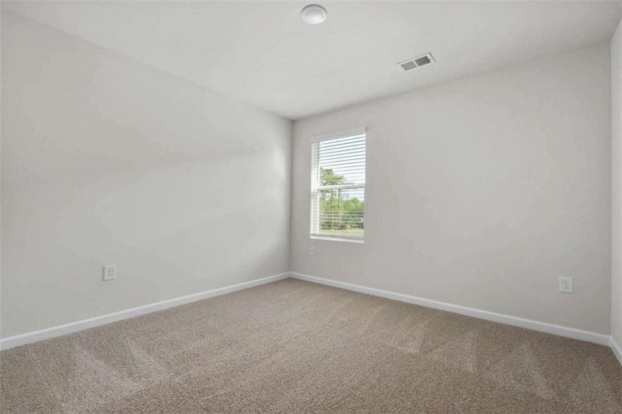 Spacious, unfurnished interior of a new home in Parkway James, Snellville (Image 13).