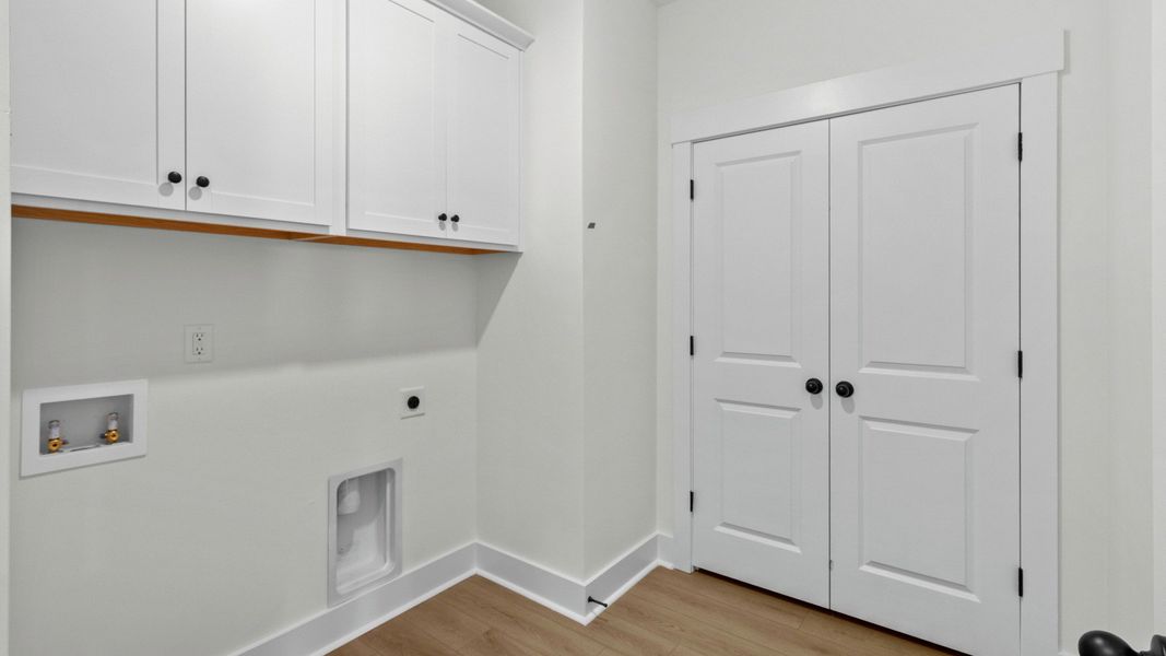 Representative furnished interior of a home built from the Chelsea by DRB Homes in Chestnut Farms, Longs (Image 12). Representative furnished interior of a home built from the Chelsea by DRB Homes in Chestnut Farms, Longs (Image 12).