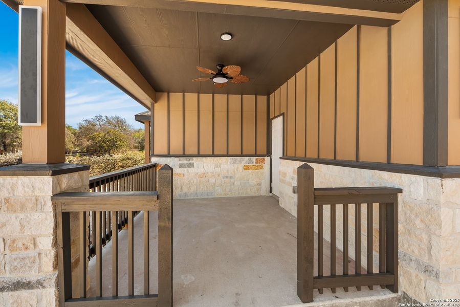 Exterior details and patio area of a home in , Elmendorf (Image 18).