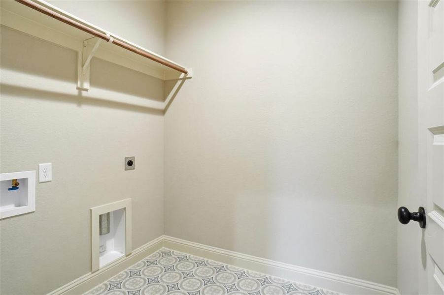 Spacious, unfurnished interior of a new home in , Weatherford (Image 18). Spacious, unfurnished interior of a new home in , Weatherford (Image 18).