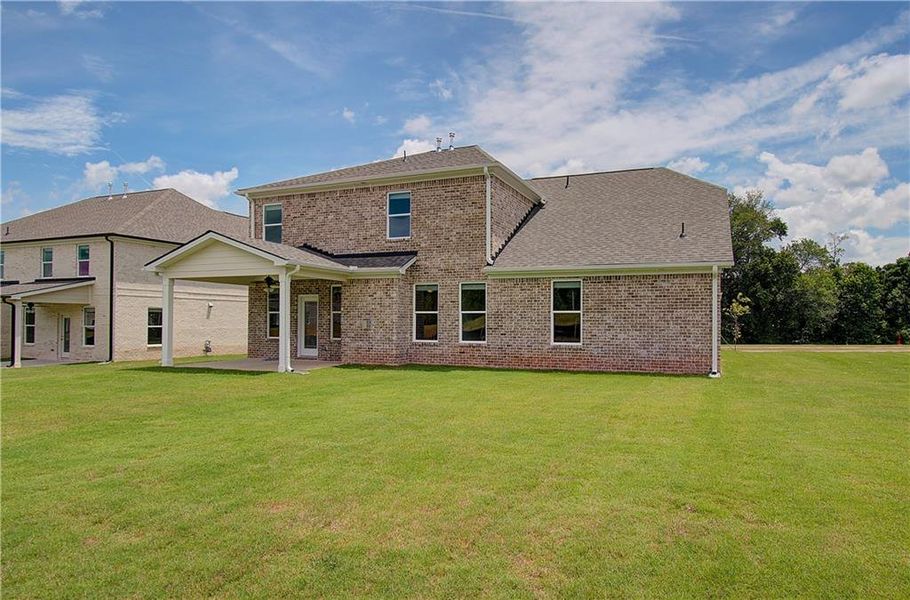Exterior details and patio area of a home in Grandview at Millers Mill, Stockbridge (Image 15). Exterior details and patio area of a home in Grandview at Millers Mill, Stockbridge (Image 15).