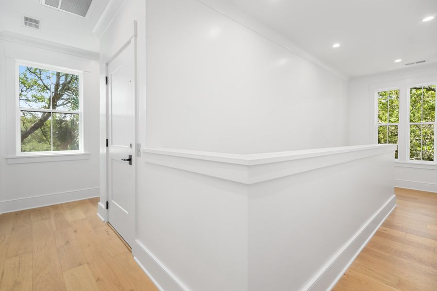 Spacious, unfurnished interior of a new home in , Edisto Island (Image 27). Spacious, unfurnished interior of a new home in , Edisto Island (Image 27).