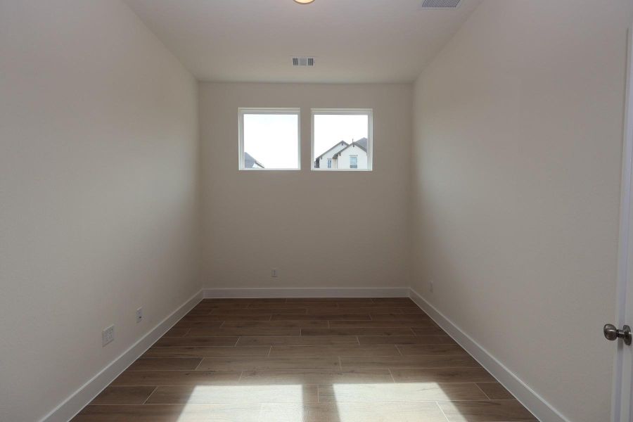 Spacious, unfurnished interior of a new home in Clopton Farms, Montgomery (Image 11). Spacious, unfurnished interior of a new home in Clopton Farms, Montgomery (Image 11).