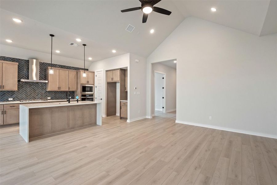 Image 39 of a home in Lariat. Image 39 of a home in Lariat.