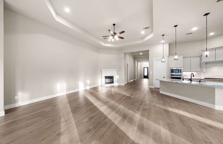 Representative unfurnished interior of a home built from the 2899 by Ravenna Homes in The Highlands 55′, Porter (Image 26). Representative unfurnished interior of a home built from the 2899 by Ravenna Homes in The Highlands 55′, Porter (Image 26).