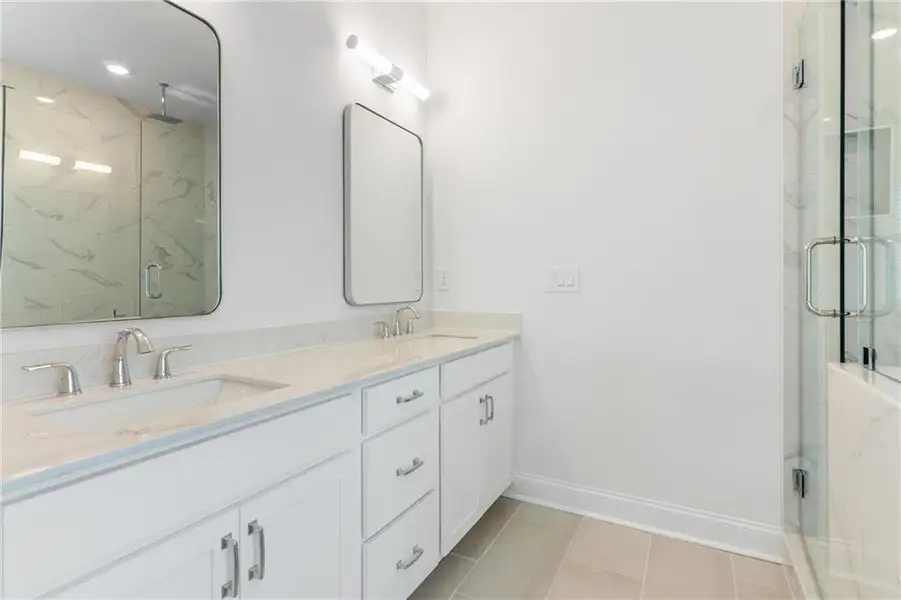 Furnished interior view inside a new home in Palisades Single Family, Cumming (Image 7). Furnished interior view inside a new home in Palisades Single Family, Cumming (Image 7).