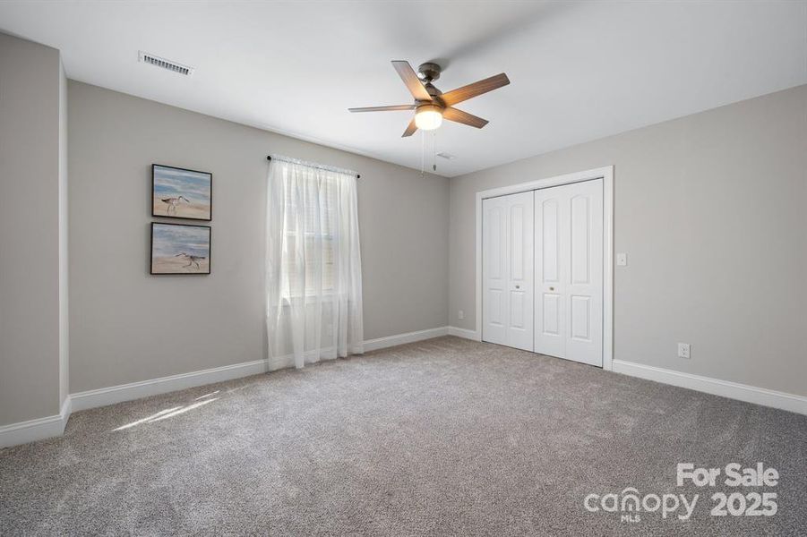 upstairs bedroom upstairs bedroom