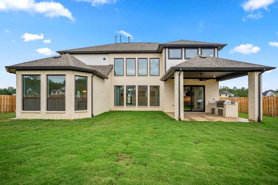Exterior details and patio area of a home in Colton, Montgomery (Image 27). Exterior details and patio area of a home in Colton, Montgomery (Image 27).