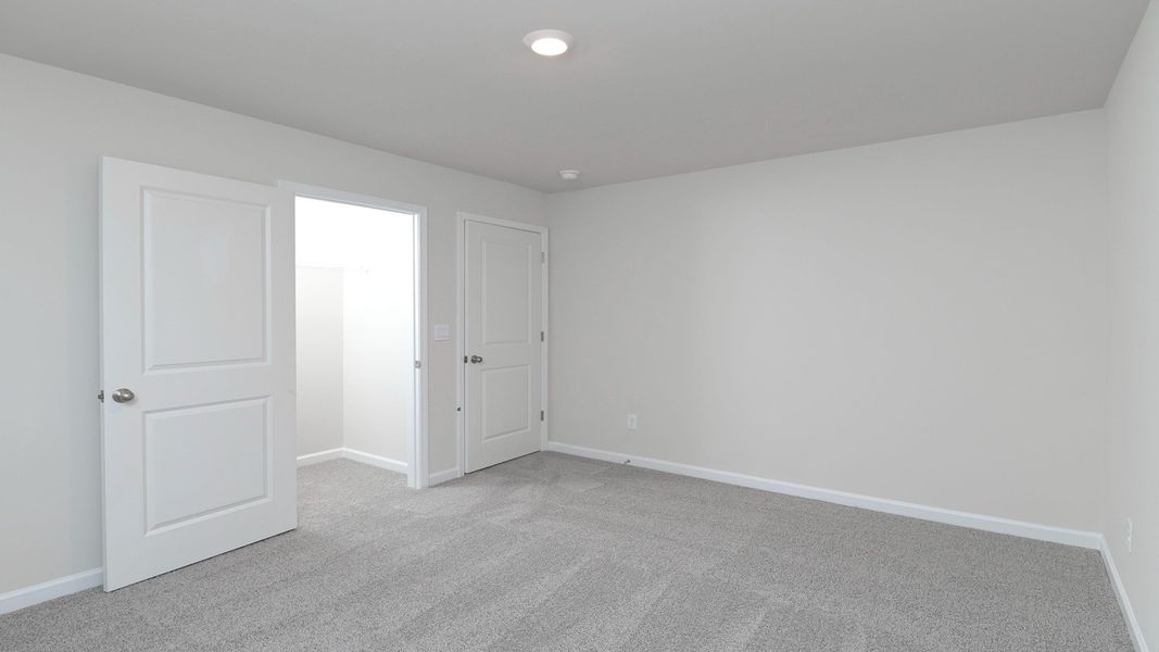 Spacious, unfurnished interior of a new home in Leatherstone, Blythewood (Image 34).