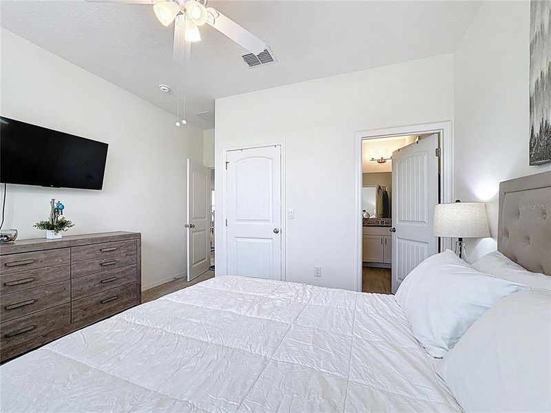 Furnished interior view inside a new home in , Winter Garden (Image 57).