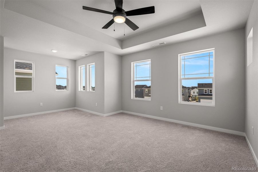Spacious, unfurnished interior of a new home in Revel Crossing at Wolf Ranch – The Ascent Collection, Colorado Springs (Image 24).