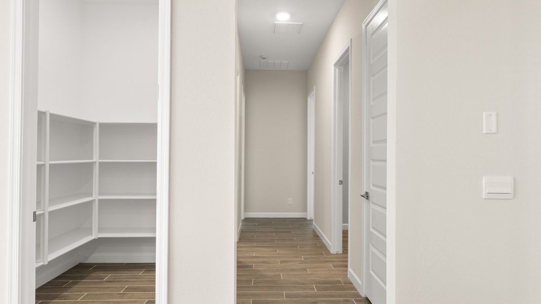 Spacious, unfurnished interior of a new home in Zanjero Pass, Waddell (Image 32). Spacious, unfurnished interior of a new home in Zanjero Pass, Waddell (Image 32).