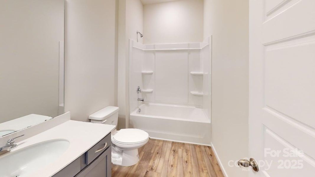 Image 24 of a home in Vanguard at Vermillion.