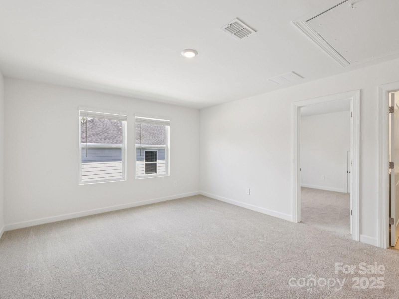 Photo is not of the actual home, but is an inspirational photo of builder’s model home and may depict options, furnishings, and/or decorator features that are not included Photo is not of the actual home, but is an inspirational photo of builder’s model home and may depict options, furnishings, and/or decorator features that are not included