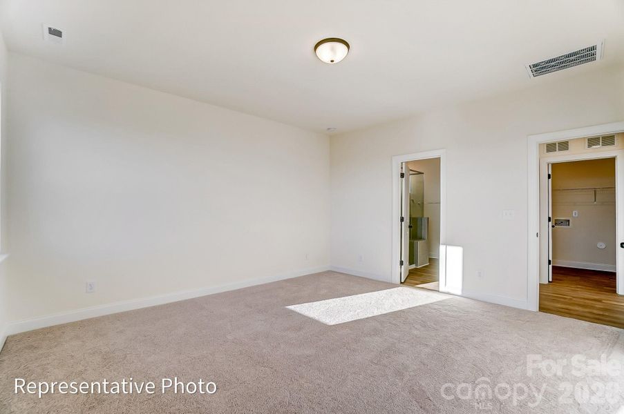 Spacious, unfurnished interior of a new home in Ashton Park, Monroe (Image 19).