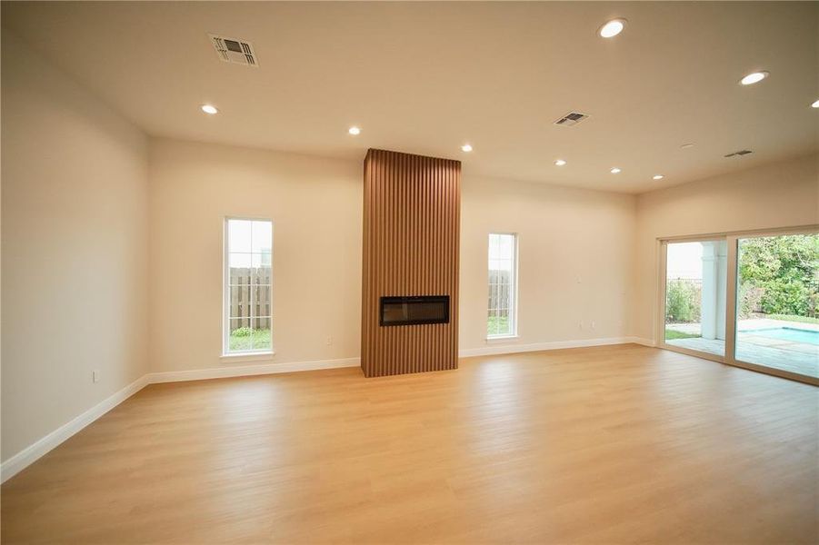 Spacious, unfurnished interior of a new home in , Winter Park (Image 23). Spacious, unfurnished interior of a new home in , Winter Park (Image 23).