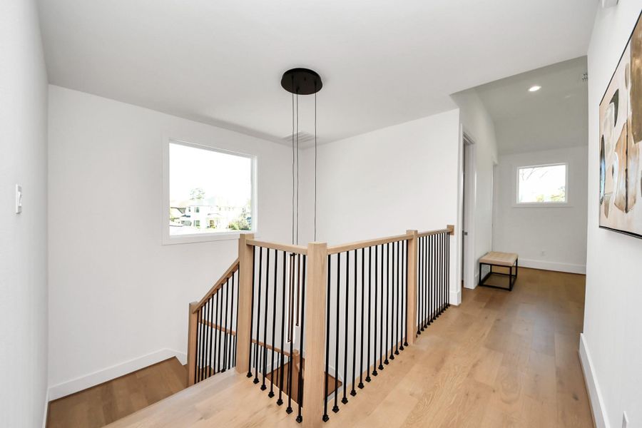 Spacious, unfurnished interior of a new home in , Houston (Image 21).