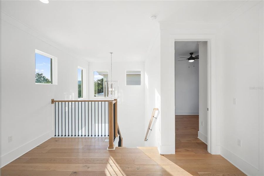 Spacious, unfurnished interior of a new home in , Sarasota (Image 56).