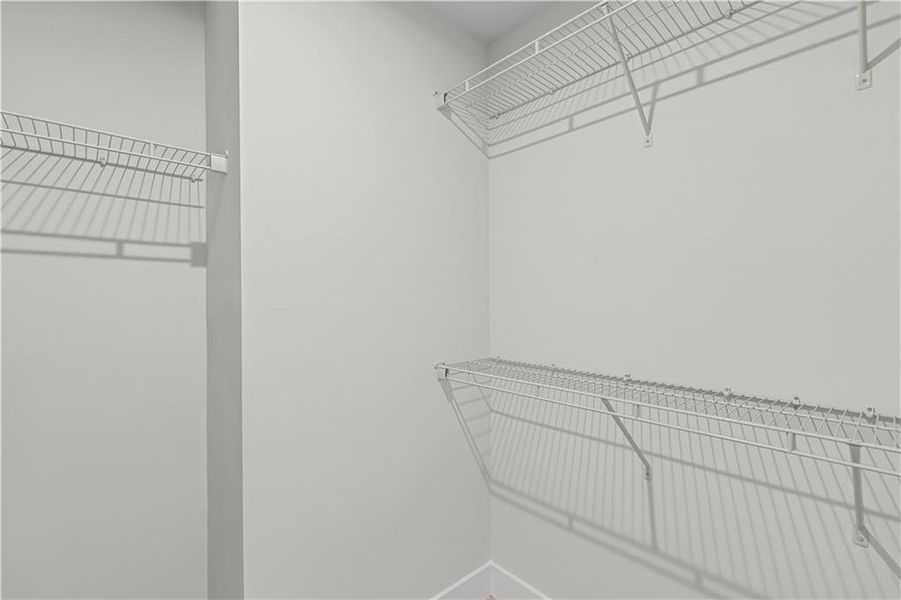 Spacious, unfurnished interior of a new home in Rose Creek, Cumming (Image 44).