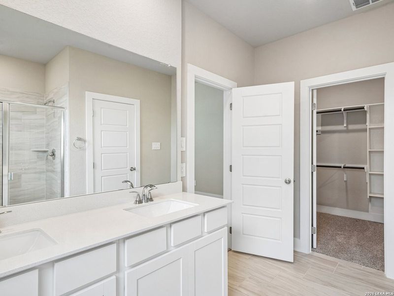 Furnished interior view inside a new home in Stetson Ridge, Marion (Image 5).