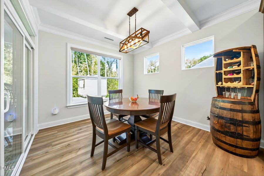 27-web-or-mls-661 Highview (1 of 32)