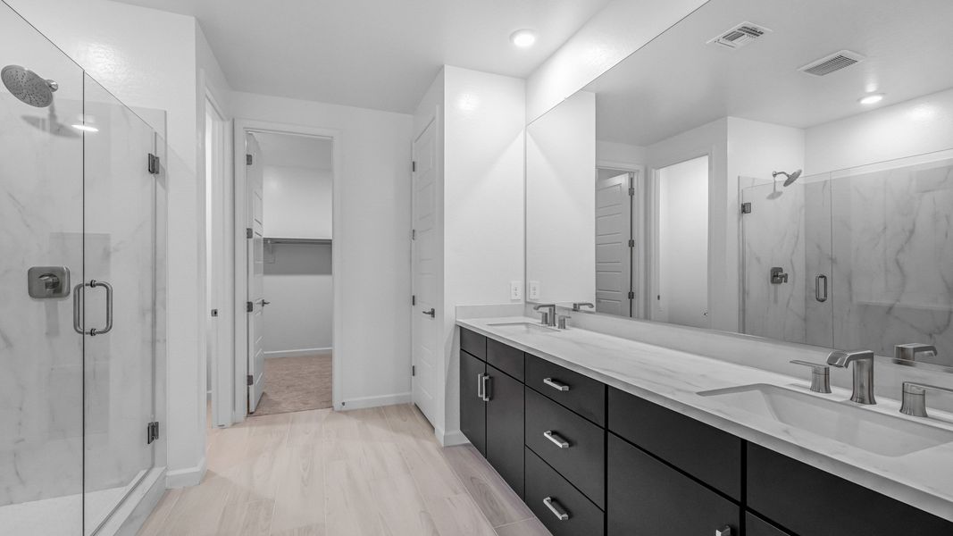 Furnished interior view inside a new home in Prada, Phoenix (Image 15). Furnished interior view inside a new home in Prada, Phoenix (Image 15).