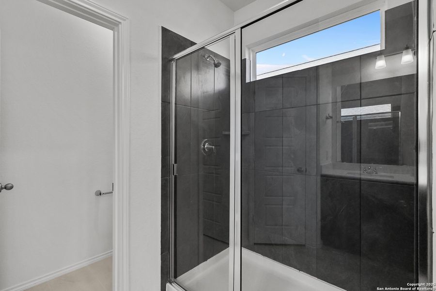 Image 29 of a home in Davis Ranch.