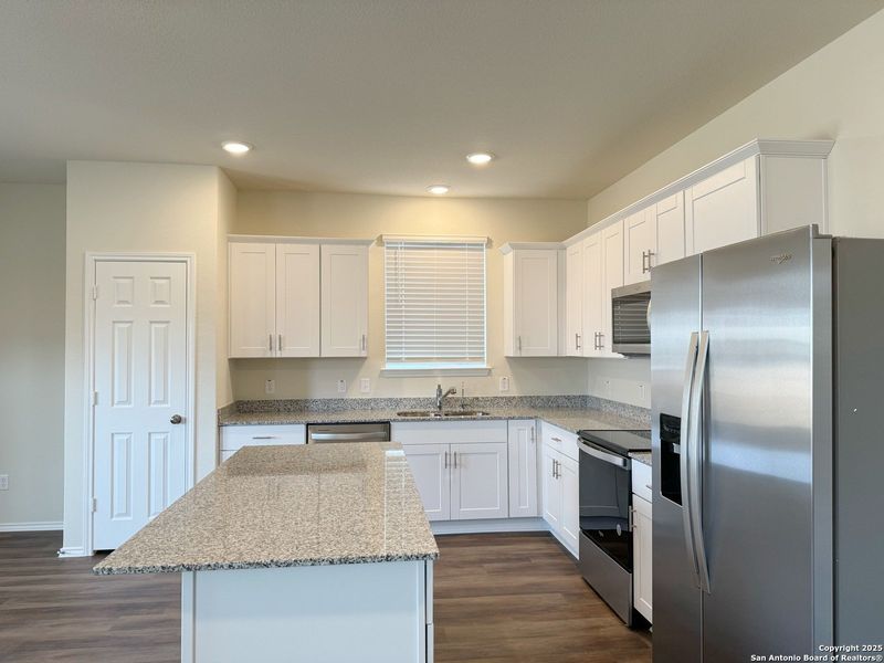 Furnished interior view inside a new home in Santa Clara, Converse (Image 8). Furnished interior view inside a new home in Santa Clara, Converse (Image 8).
