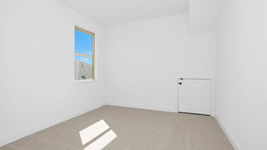 Spacious, unfurnished interior of a new home in Meridiana 60', Manvel (Image 4). Spacious, unfurnished interior of a new home in Meridiana 60', Manvel (Image 4).