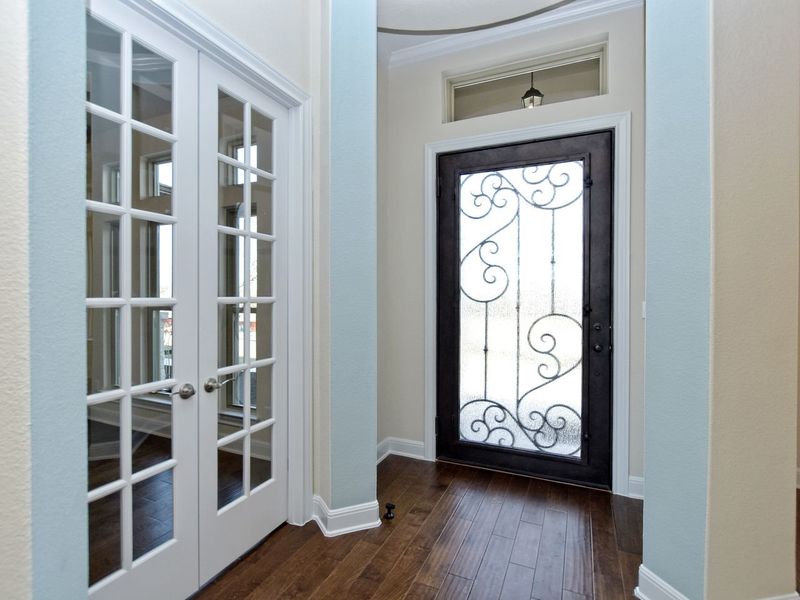 Representative unfurnished interior of a home built from the Coronado I by Giddens Homes in Clearwater Ranch, Liberty Hill (Image 119).