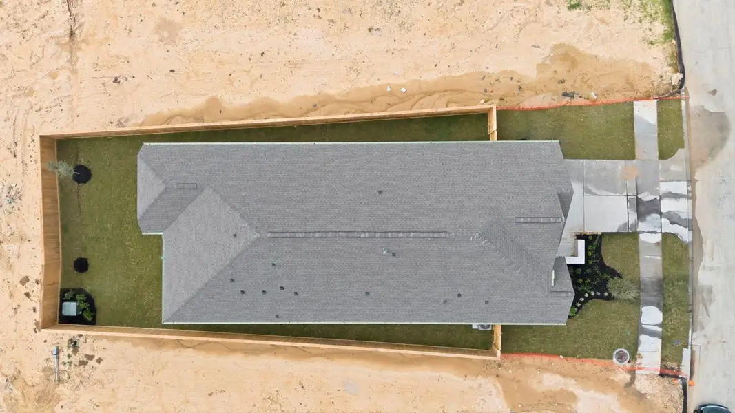 Exterior details and patio area of a home in Bridgeland, Cypress (Image 4).