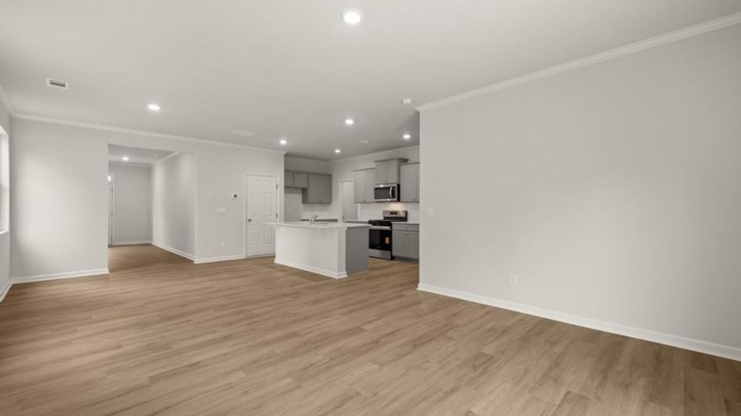 Spacious, unfurnished interior of a new home in Lost Creek, Dallas (Image 17). Spacious, unfurnished interior of a new home in Lost Creek, Dallas (Image 17).