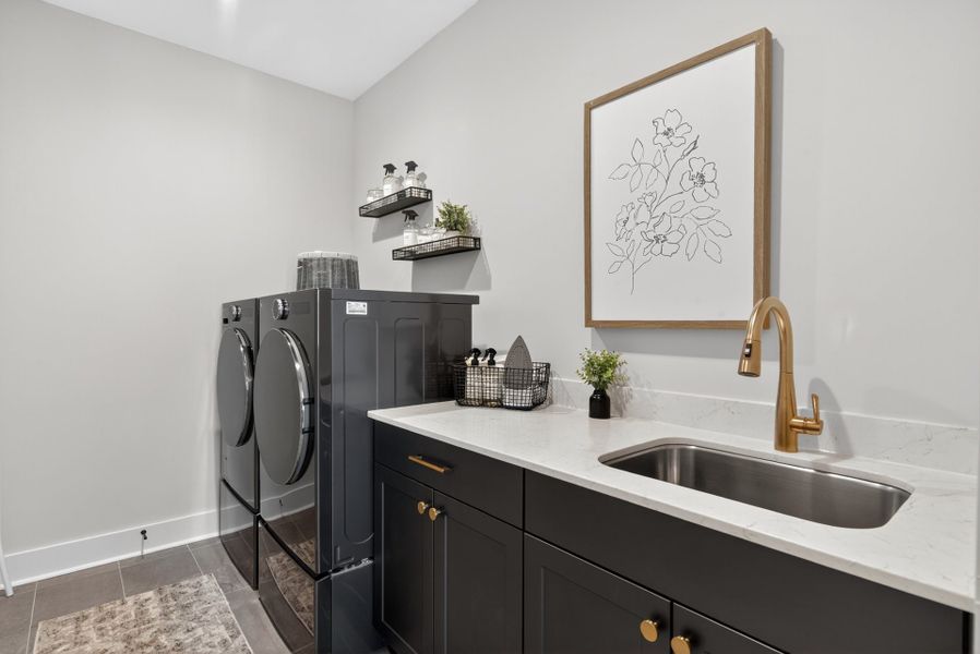 Representative furnished interior of a home built from the Laguna Sur by Classica Homes in Enclave at McKee, Charlotte (Image 62).