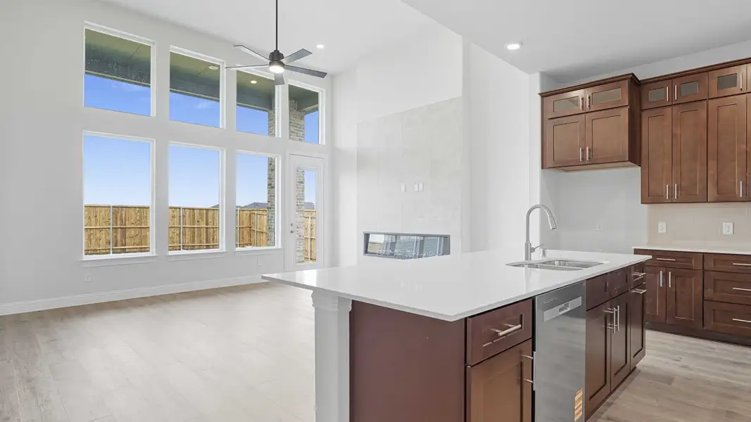 Furnished interior view inside a new home in Peachtree Meadows, Rockwall (Image 4).