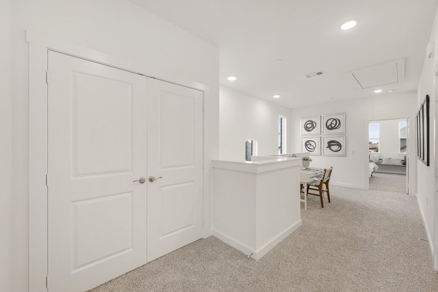 Furnished interior view inside a new home in Willow Grove Townhomes, Melissa (Image 19).