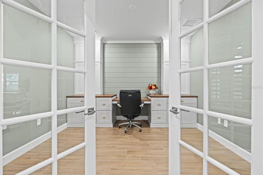 Spacious, unfurnished interior of a new home in , Alva (Image 21). Spacious, unfurnished interior of a new home in , Alva (Image 21).