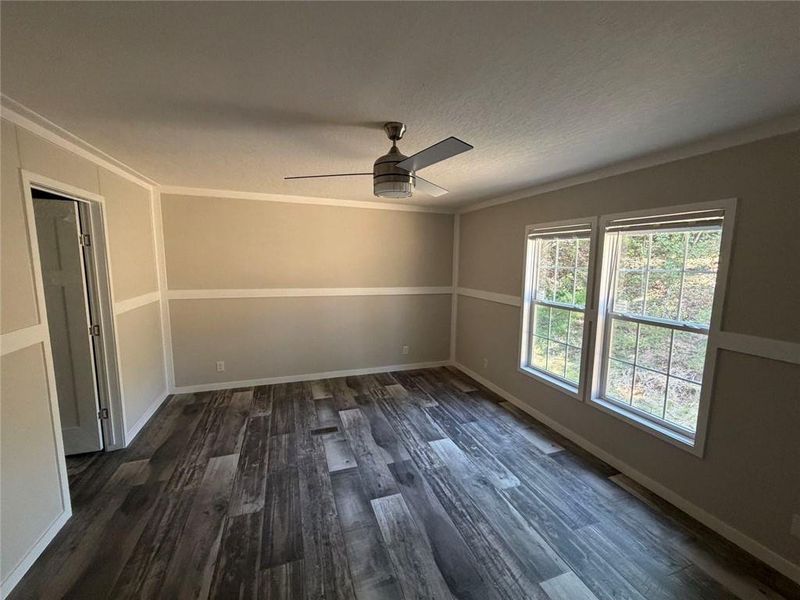 Spacious, unfurnished interior of a new home in , Alto (Image 6).