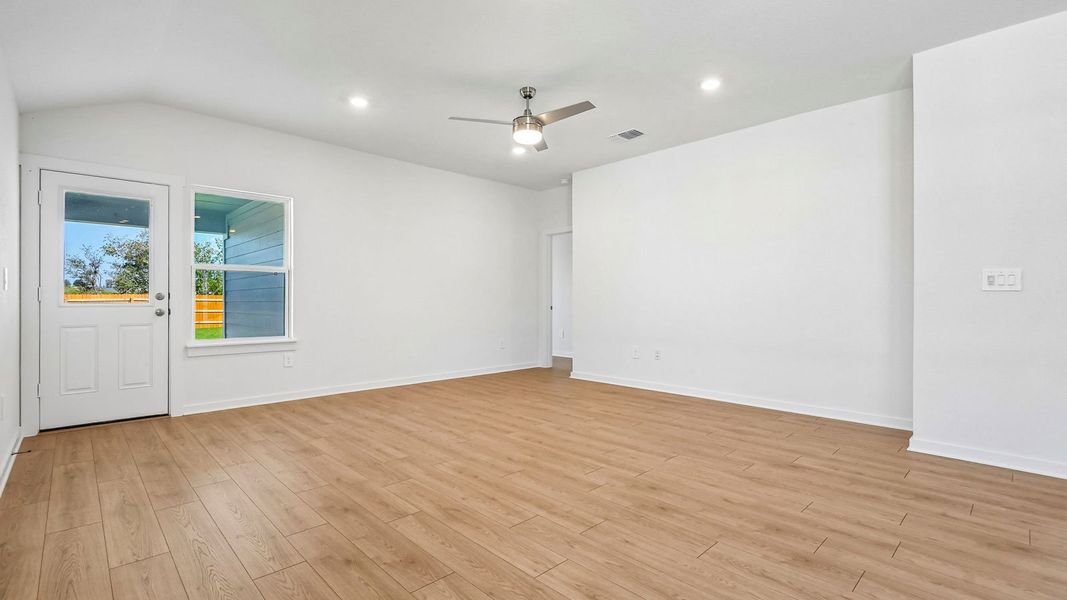 Spacious, unfurnished interior of a new home in Trails at Wildhorse, Austin (Image 24).